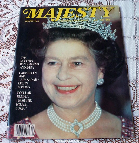 Queen Elizabeth Majesty Magazine Volume 4 No 9 January 1984 The Monthly Royal Review