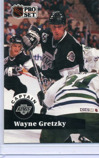 Wayne Gretzky Captian NHL Trading Card 1991/92 Pro Set #574 Near Mint/Mint Condition