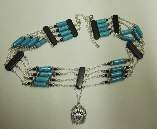 Bear Claw Choker