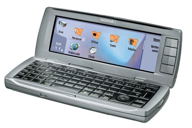 NOKIA 9500 COMMUNICATOR HARDLY USED WITH WARRANTY