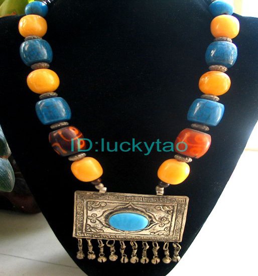 China Tibet Character Colorful beads Refined Necklace