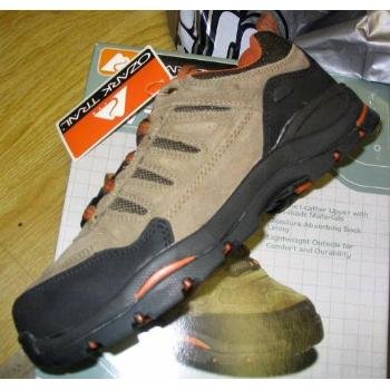 Wholesale Men's Hiking Boots
