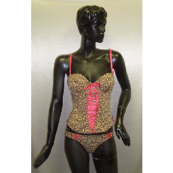 Wholesale Jolie Leopard Bustier & Thong Set