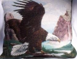 18"x18" Soaring Eagle Throw Pillow