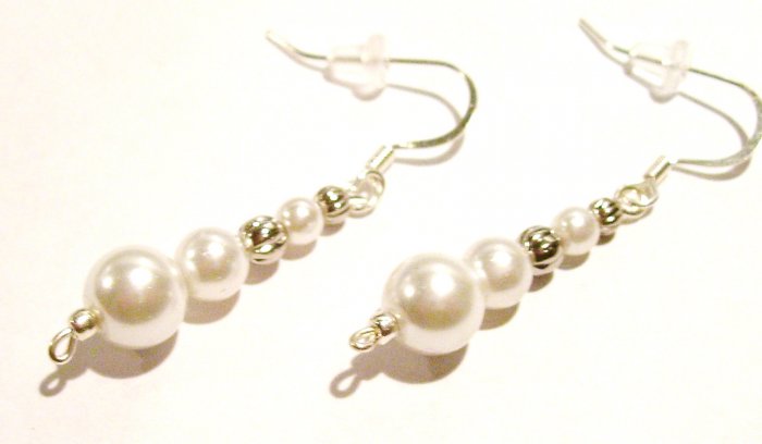 White Pearl Drops (Sterling Earwire)