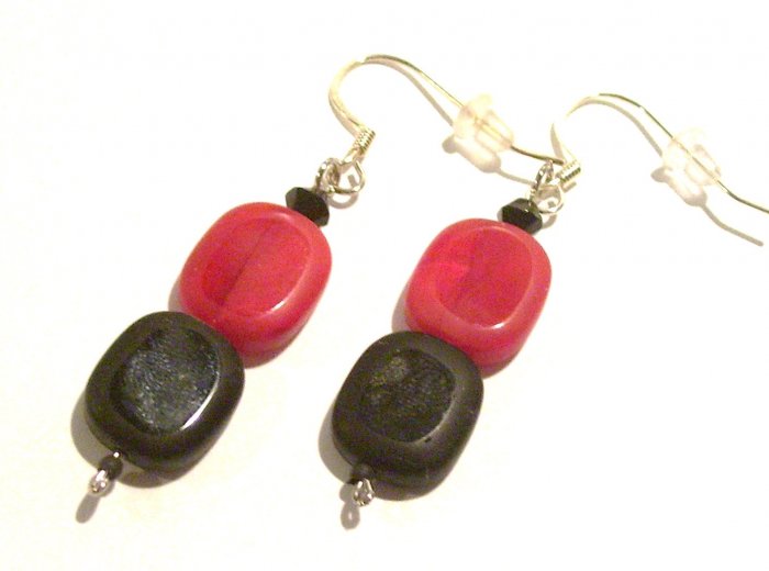 Red & Black Flats (Sterling Earwire)