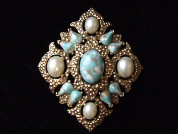 Brooch Pin Sarah Coventry