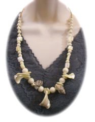 Vintage MOP & Seashells Necklace