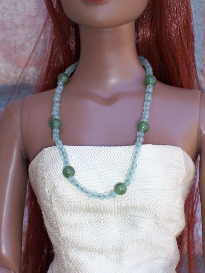 Long green aventurine necklace - Fashion Doll Jewelry