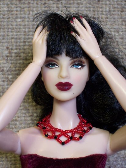 Red netted collar - Fashion Doll Jewelry