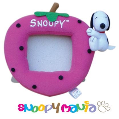 Snoopy hugging strawberry plush picture frame