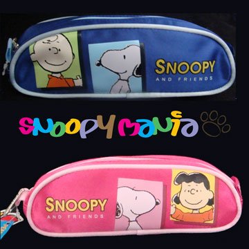 Snoopy cosmetic/ pencil case