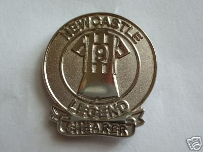 NEWCASTLE United "Alan Shearer Legend" football badge
