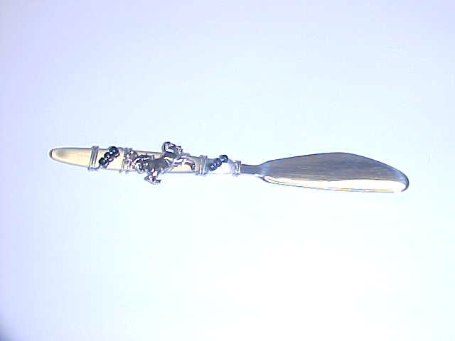 Butter knife
