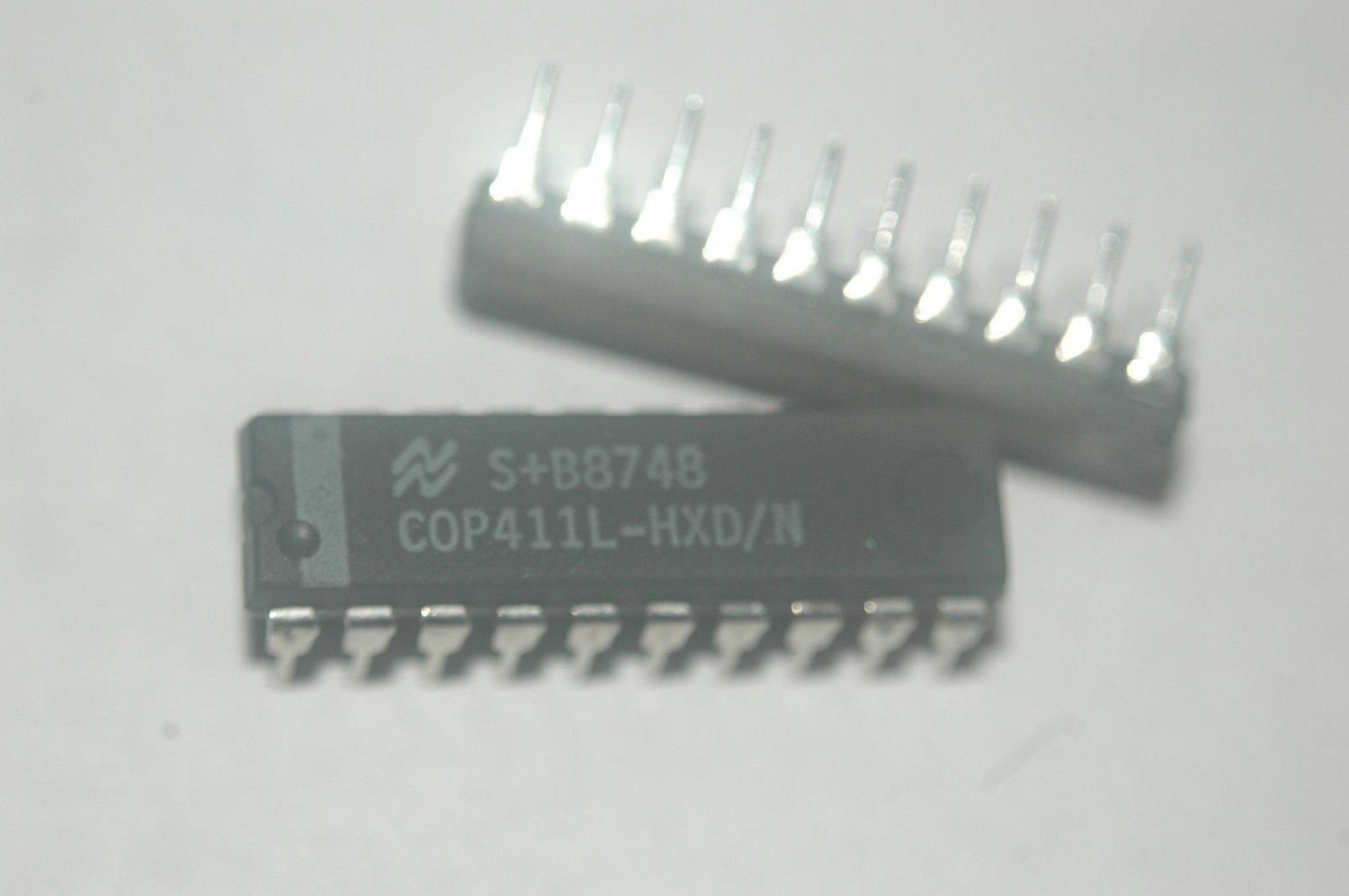 NATIONAL COP411L HXD N 20 Pin Dip Integrated Circuit New Quantity 1