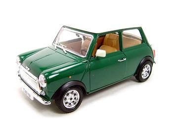 1969 MINI COOPER GREEN 1:18 DIECAST MODEL