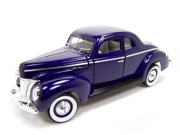 1940 FORD DELUXE COUPE BLUE 1:18 DIECAST MODEL