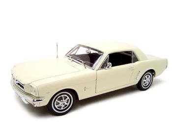 1964 1/2 FORD MUSTANG HT 1:18 DIECAST MODEL