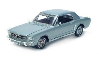 1964 1/2 FORD MUSTANG 1/18 DIECAST MODEL BLUE