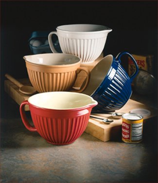 Batter Ribbed Bowls/ choice colors