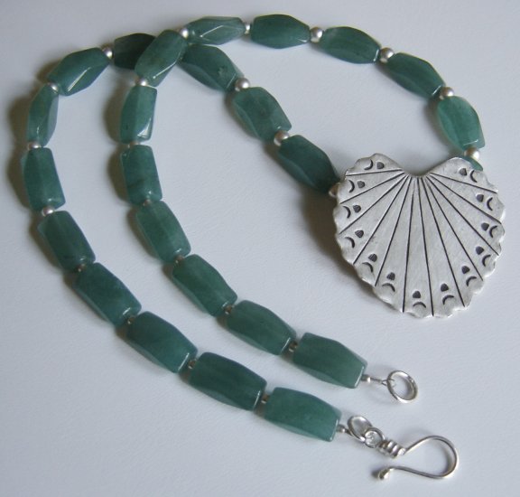 Hill Tribe Silver Pendant Necklace