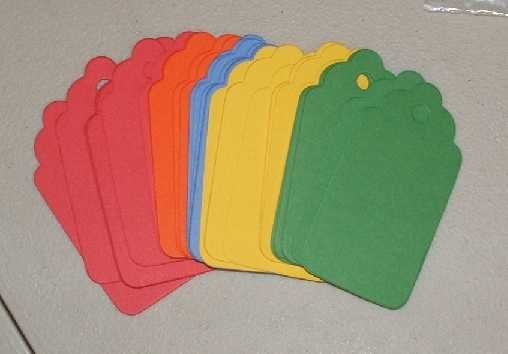 Scrapbooking Sizzix Scalloped Tags - Primary Colors