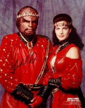Autographed STAR TREK Deep Space Nine colour photo