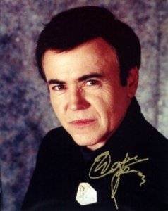 BABYLON 5 Autographed BESTER colour 10 x 8 photo