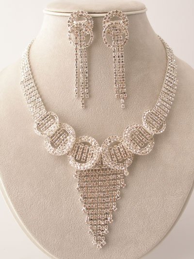 Stunning Cascading Circle Necklace/Earring Set $129.99