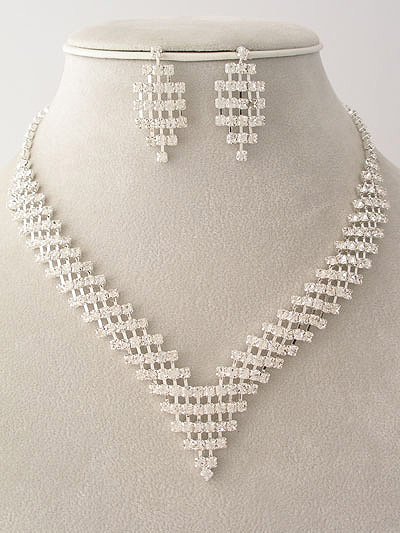 Spectacular Waterfall Style Necklace/Earring Set $49.99