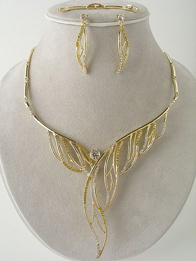 Designer Gold Plated Necklace/Earring Set Reg $69.99