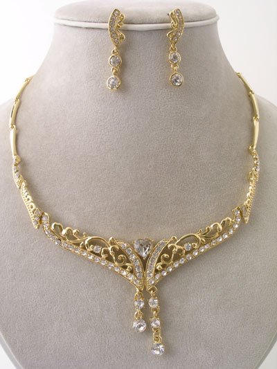 "Victorian Charm" Necklace/Earring Set Reg $59.99