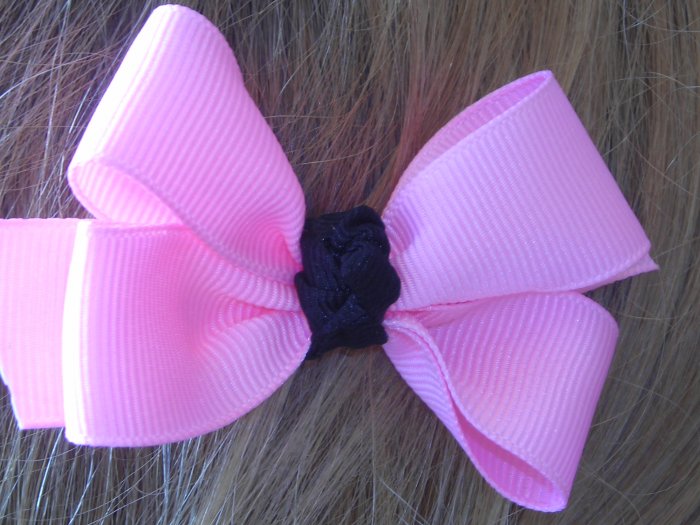 Pink toddler bow