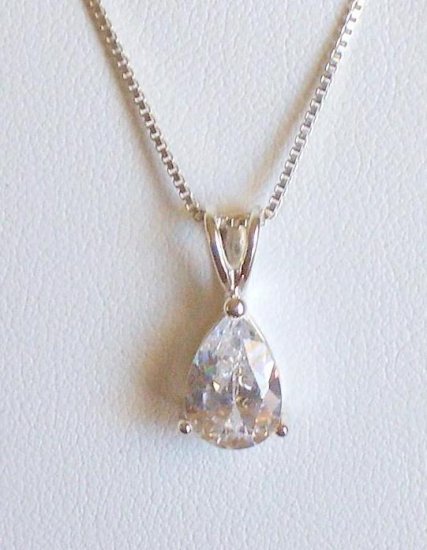 Stunning Pear Cut White CZ 925 Necklace With 925 Chain New
