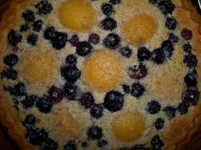 Peach and Blueberry Cream Pie