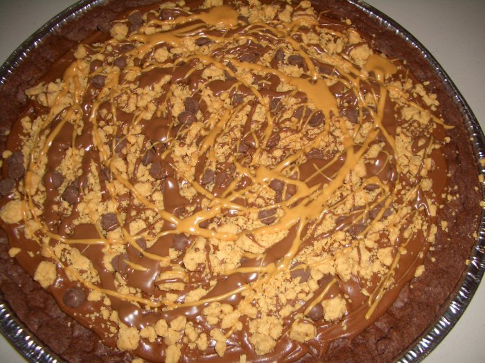 Buckeye Fudge Brownie Pizza