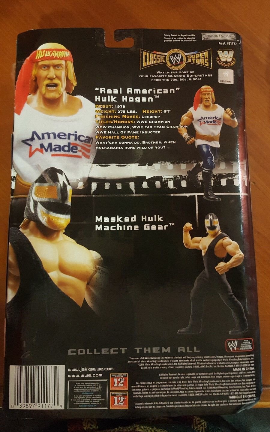 Hulk Hogan In Wwe Jakks Classic Superstars Mailway Mattel New
