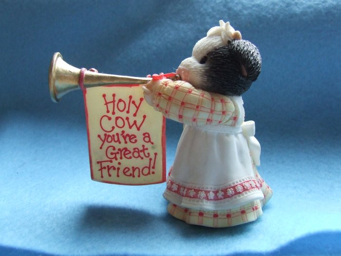 Mary's MooMoos Cow figurine $6.70 shipping included