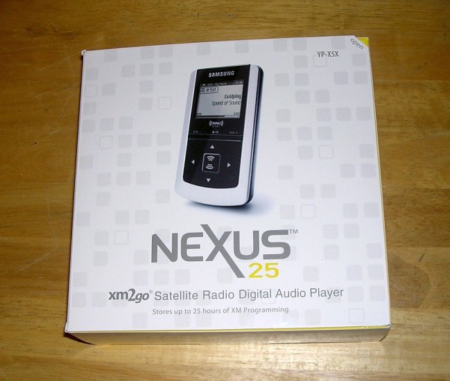 Samsung YP-X5X neXus XM Satellite Radio and 512MB MP3 Player