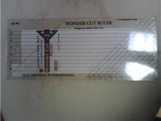 Wonder Cut Fabric Ruler - 8" x 14"