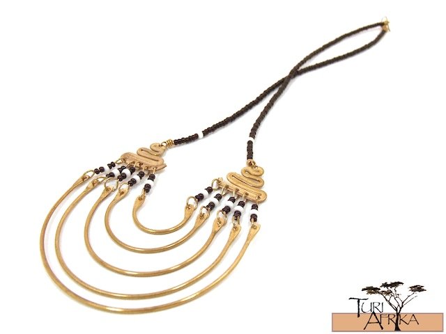 Product ID: 7 Brass Necklace W Black and White Beads