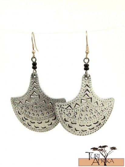 Product ID: 75 Etched Aluminum Shield Earrings W 2 Black Beads