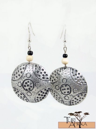 Product ID: 142 Etched Medium Aluminum Disk Earrings W 1 Black and 1 Light Wooden Beads
