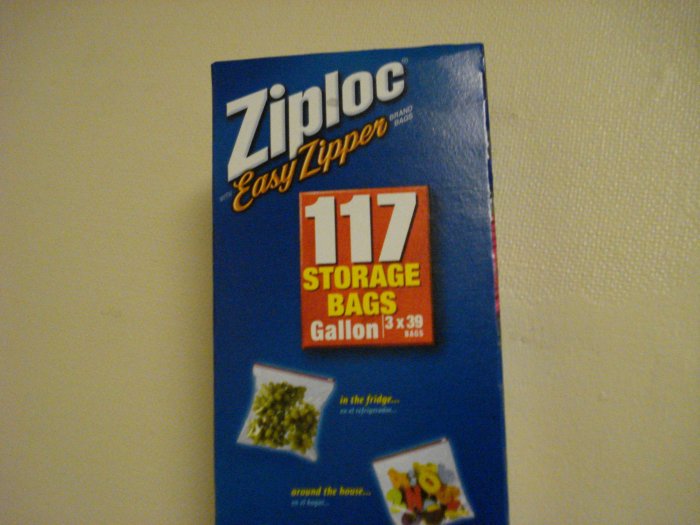 Ziploc Easy Zipper 1 gallon bags (117 bags)
