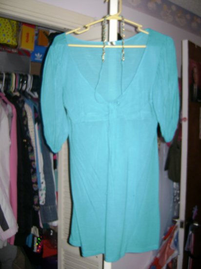 Cute blue top sz M