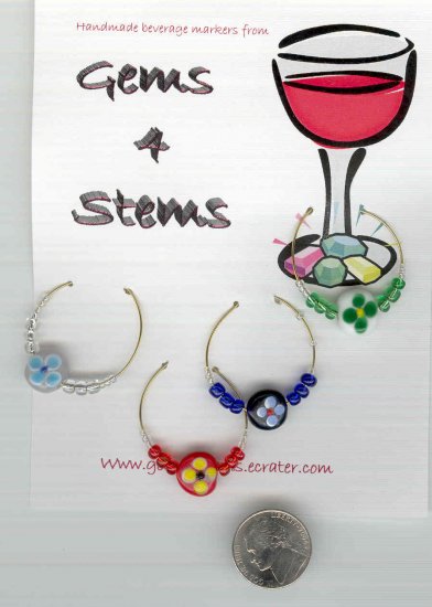 Flowered Wine Charm Charms Markers : Blue, Red, White