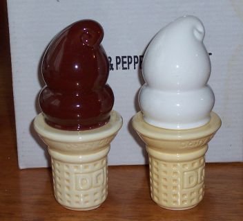 Classic Dairy Queen Salt and Pepper Set