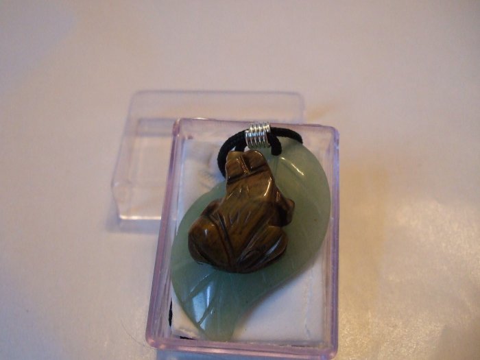 Tigereye Frog on Amazonite Leaf Gemstone Necklace (EN07)