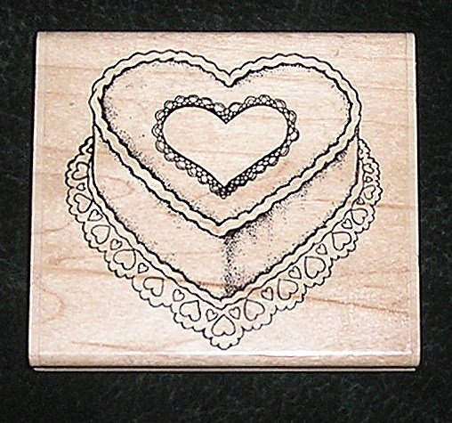 Rubber Stamp Mounted On Wood Heart Cake By Stamp Oasis 356-I