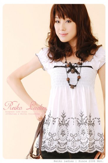 ED903 Korean gothic floral Top -White
